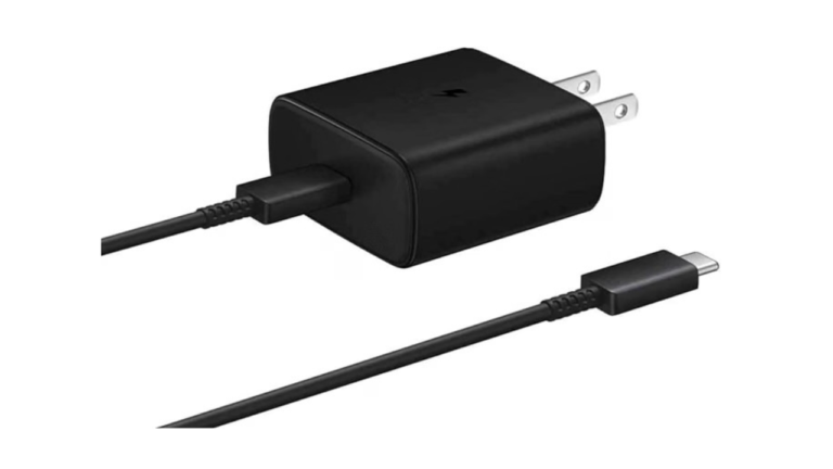 Z Flip 8 Chargers